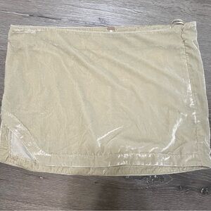 Free People Velvet skirt US 12,see measurements Velvet beige,zipper on side